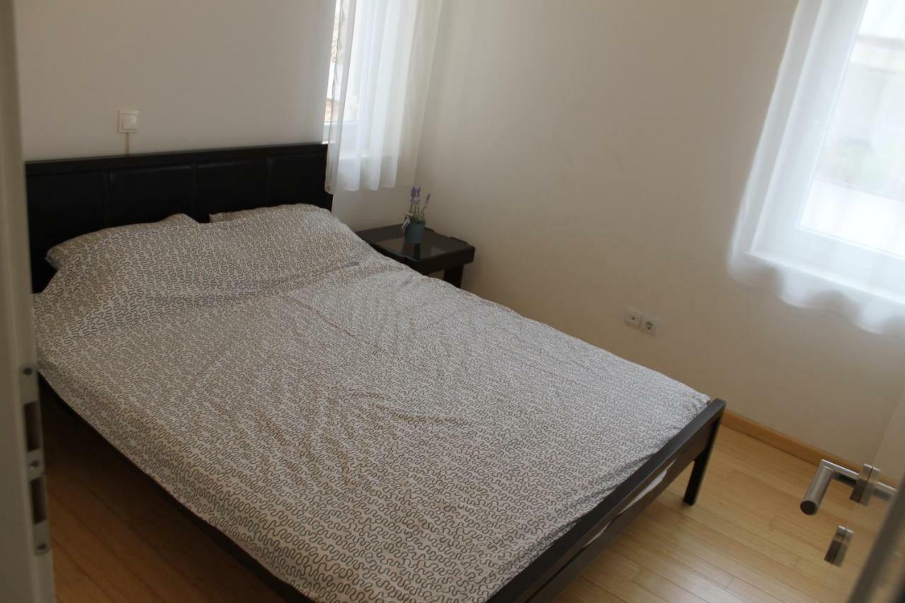 Apartman M&M Stara Novalja Extérieur photo